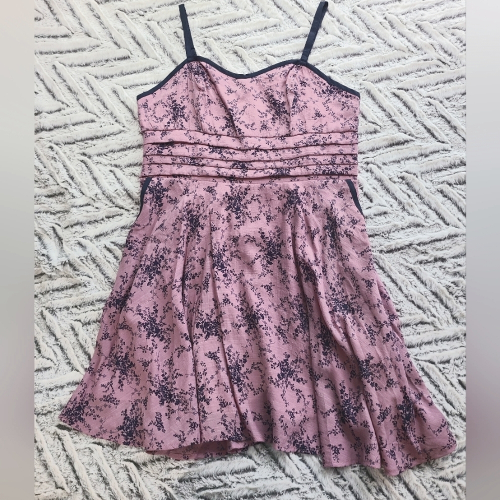 Unique Vintage Lilac and Navy Floral Print Dress